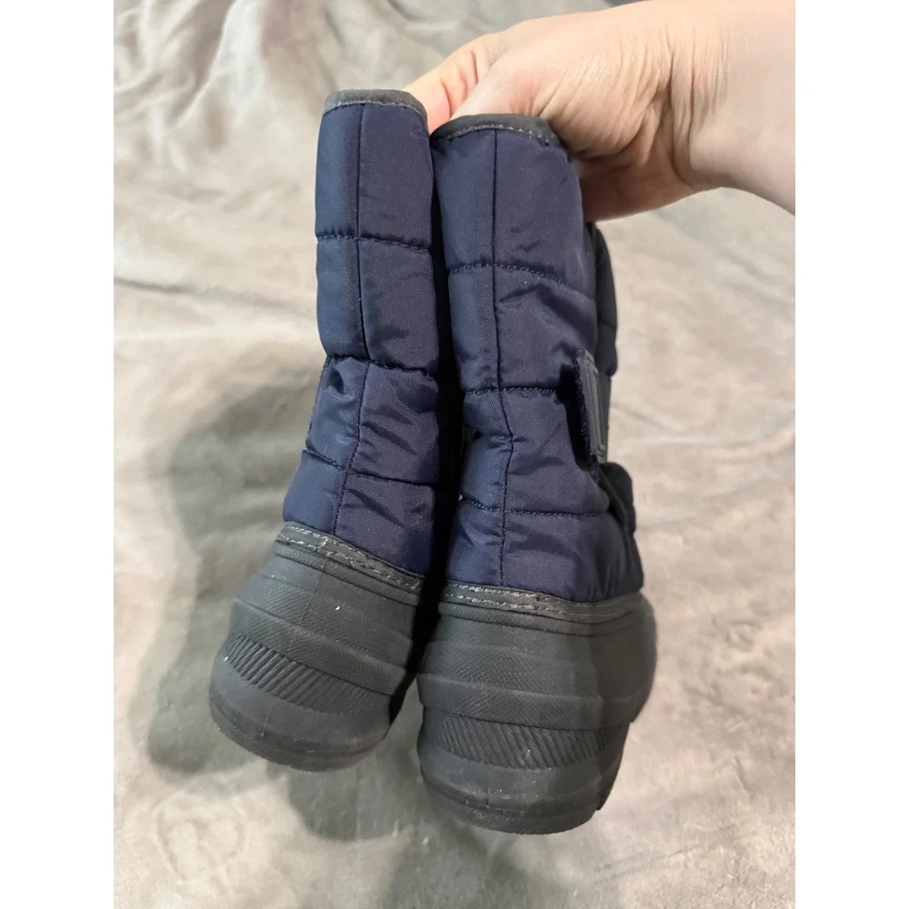 Cat & Jack Size 13 Water Resistant Navy Blue Snow Boots Hook & Loop Unisex‎ Kid